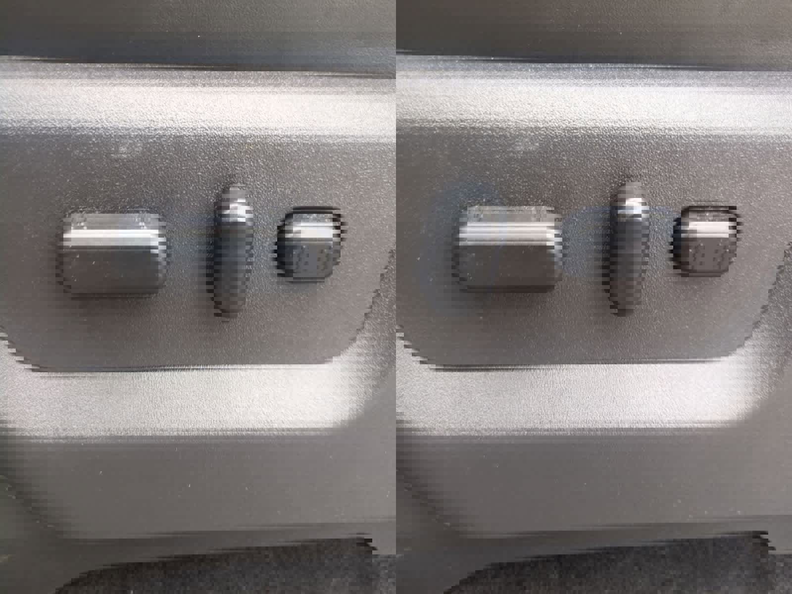 Used 2011 Ford F350 Lariat w/ Lariat Interior Pkg image 17