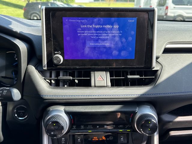 Certified 2024 Toyota RAV4 SE w/ Convenience Package AWD/4WD image 29
