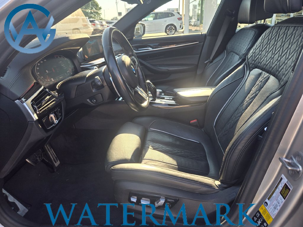 Used 2020 BMW M550i xDrive w/ Premium Package AWD/4WD image 9