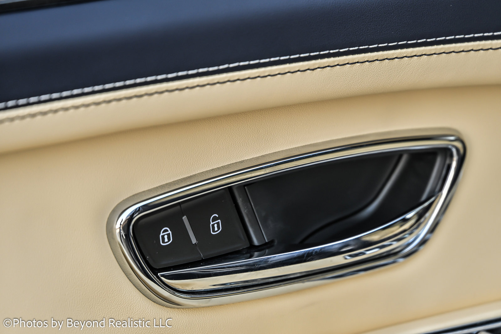 Certified 2023 Bentley Bentayga Extended Wheelbase image 22