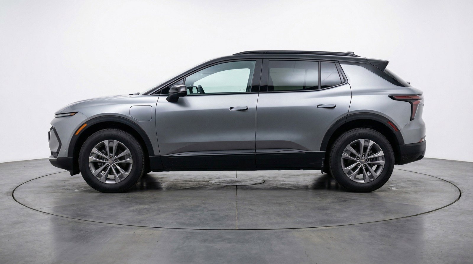 Used 2025 Chevrolet Equinox LT image 5