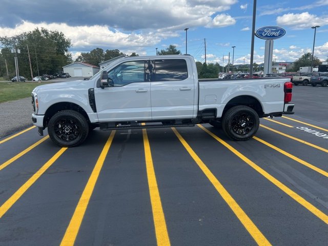 New 2026 Ford F250 4x4 Crew Cab Super Duty image 3