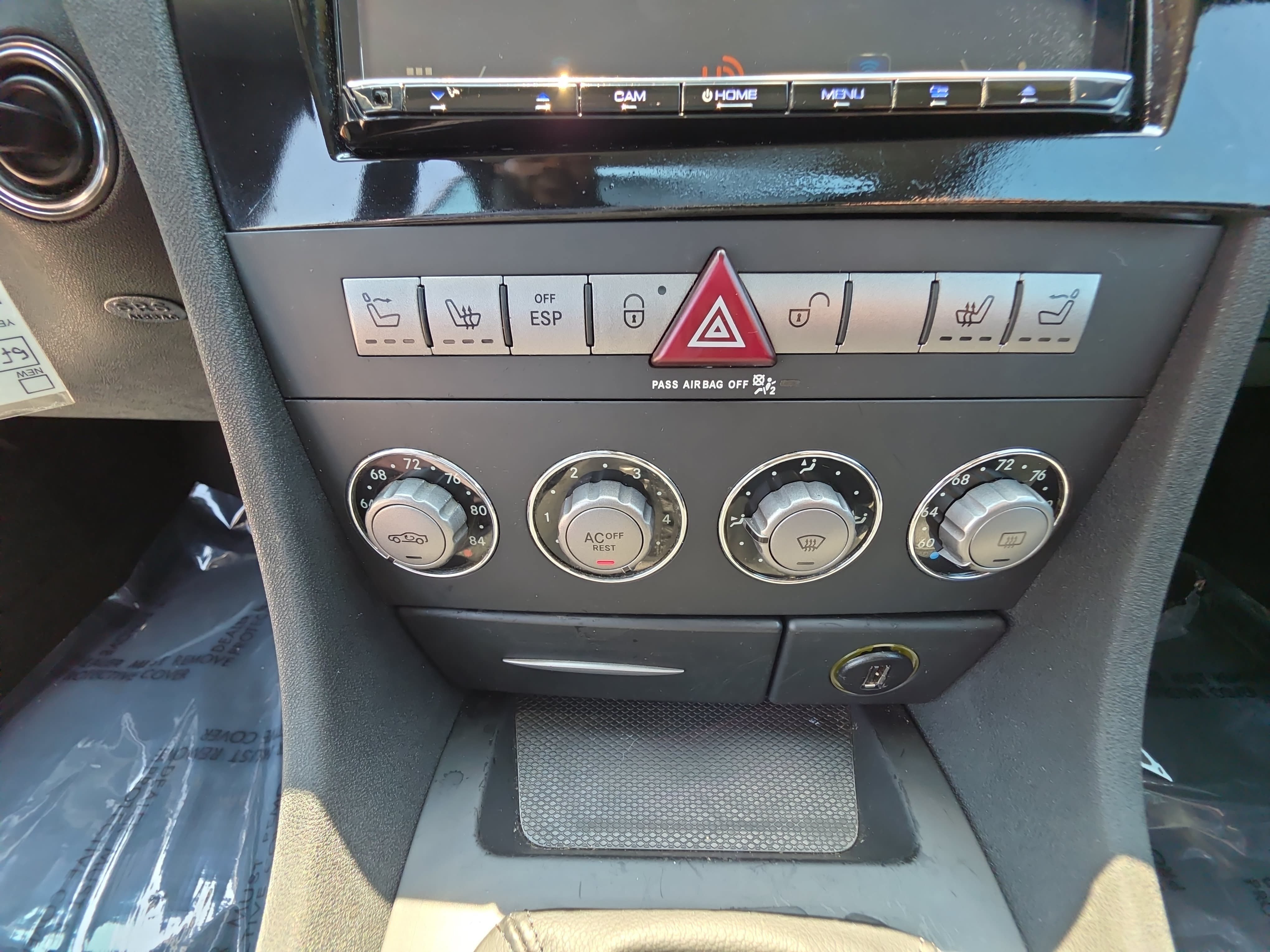 Used 2005 Mercedes-Benz SLK 350 image 18