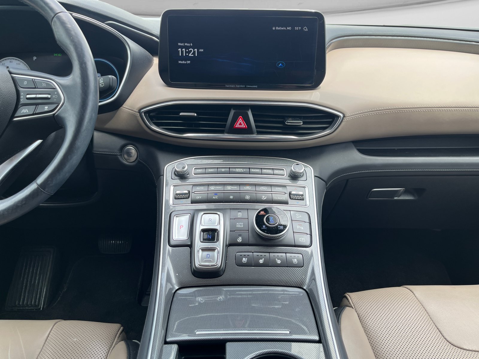 Used 2023 Hyundai Santa Fe Limited AWD/4WD image 13