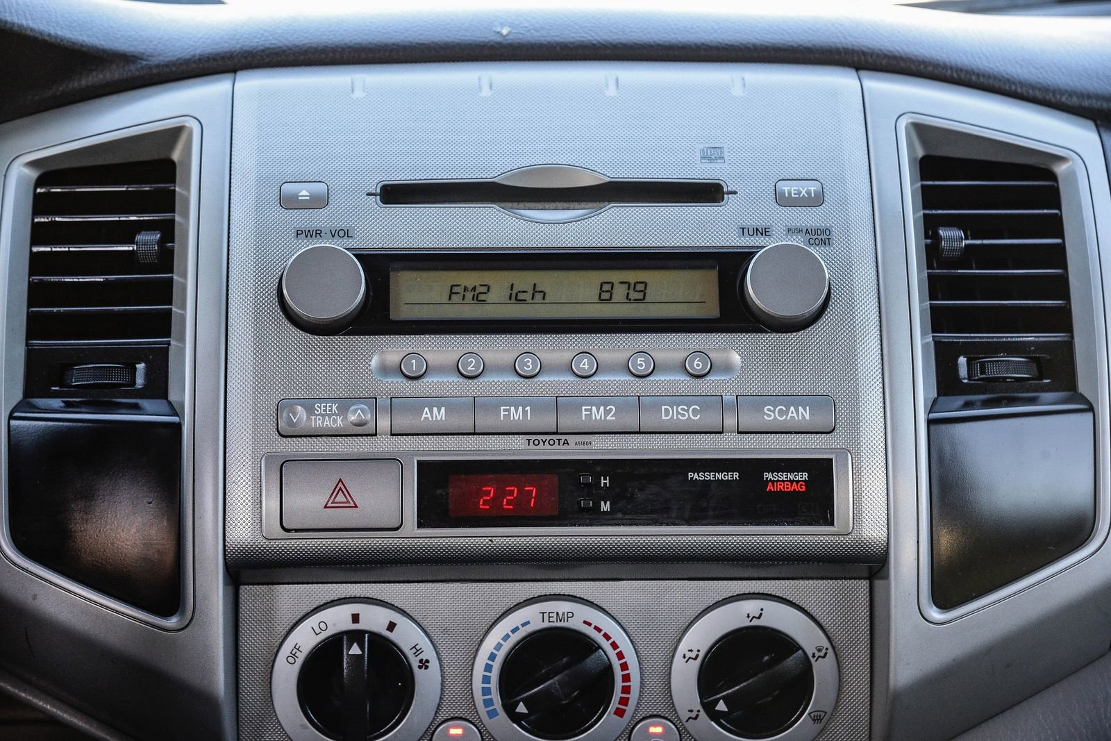 Used 2006 Toyota Tacoma PreRunner image 16