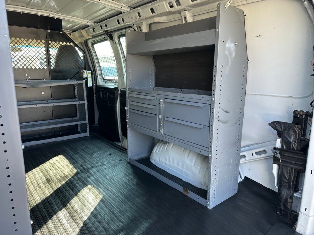 Used 2012 Chevrolet Express 2500 image 17