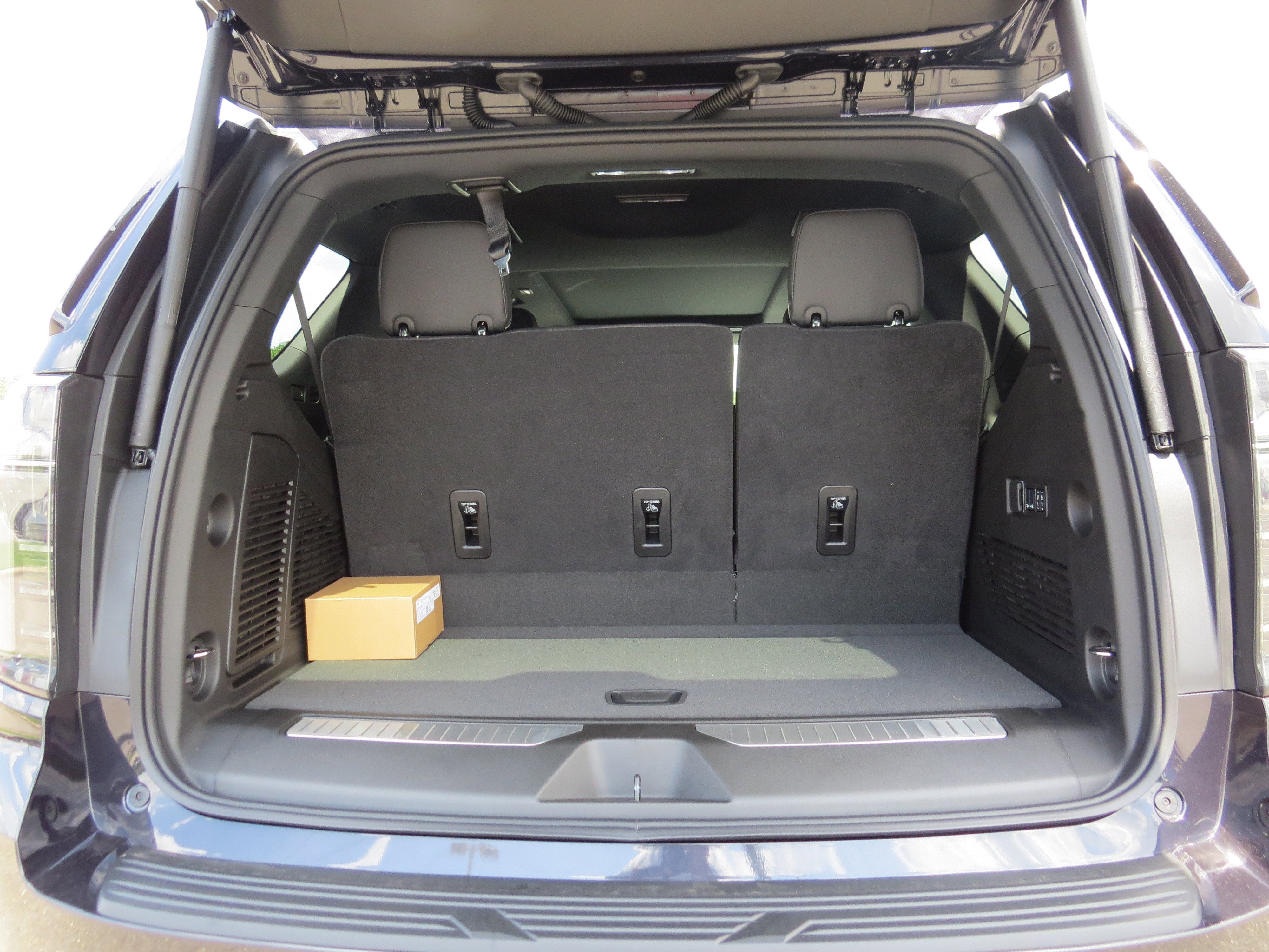 New 2025 Chevrolet Tahoe Premier image 15