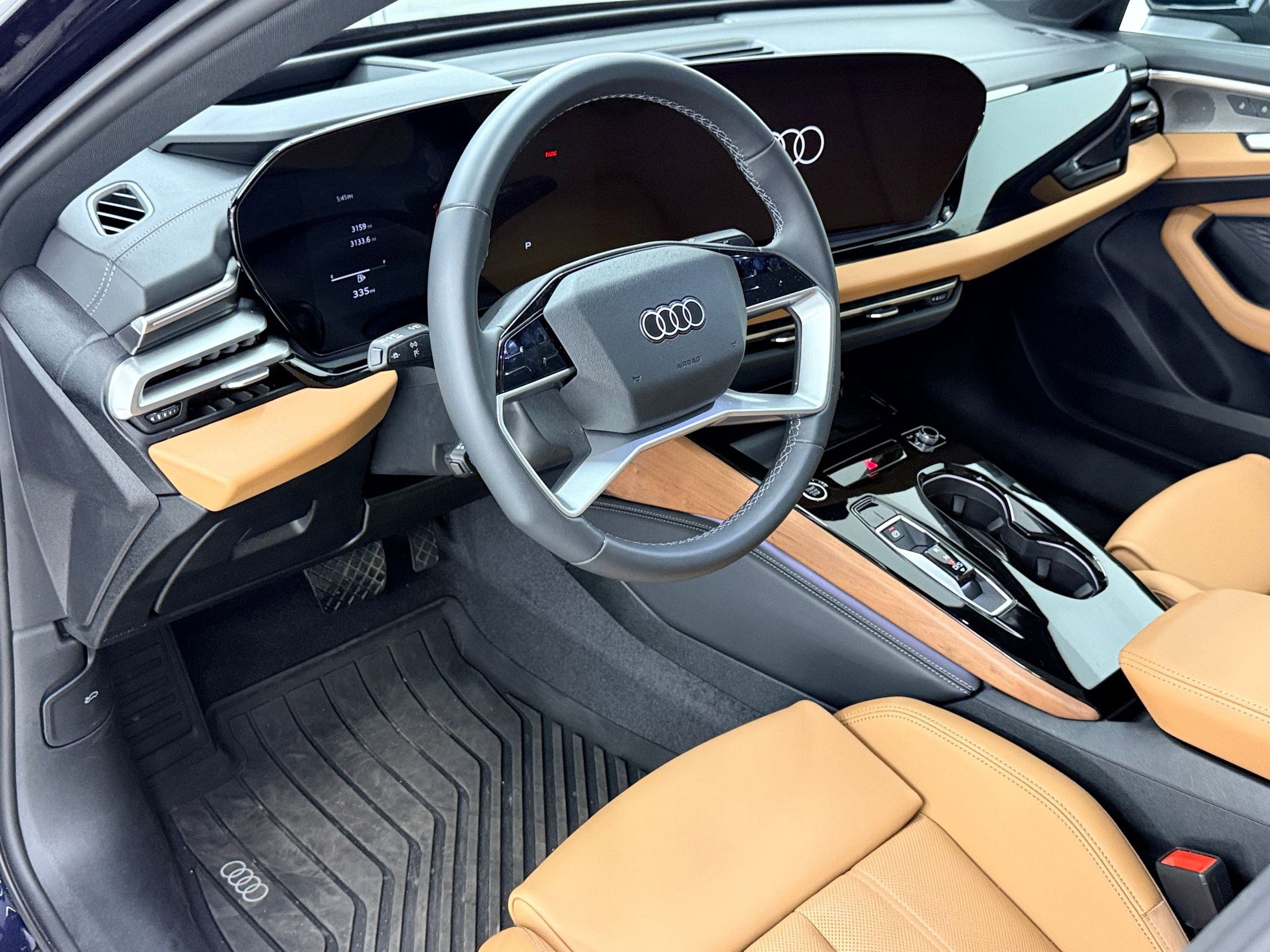 Used 2025 Audi A5 2.0T Premium Plus w/ Premium Plus AWD/4WD image 3