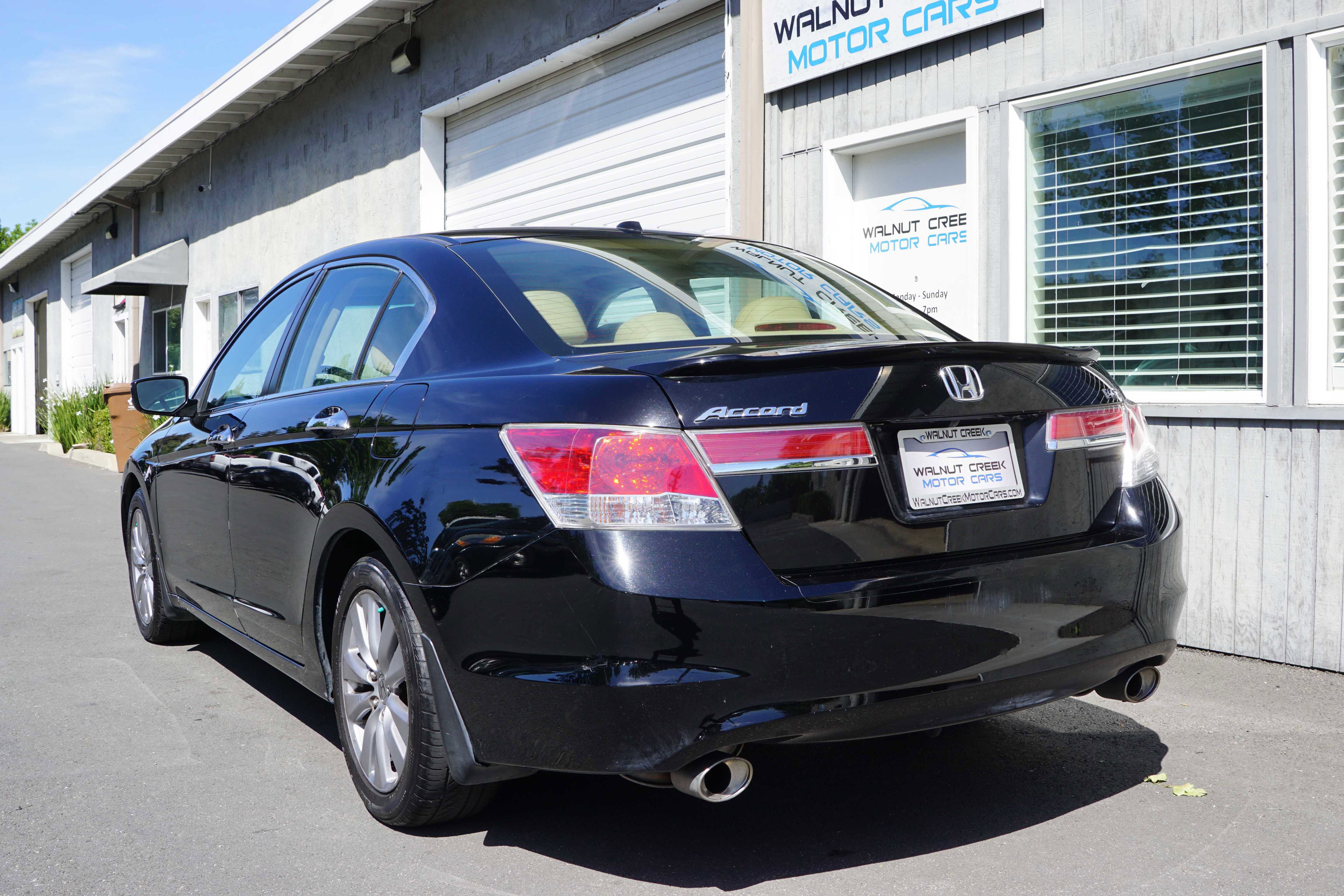 Used 2012 Honda Accord EX-L image 16
