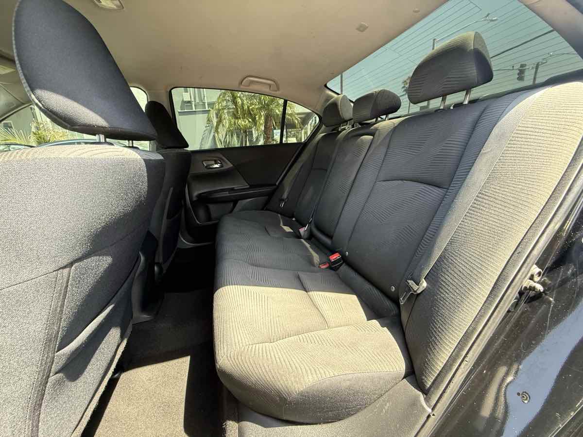 Used 2017 Honda Accord LX image 22