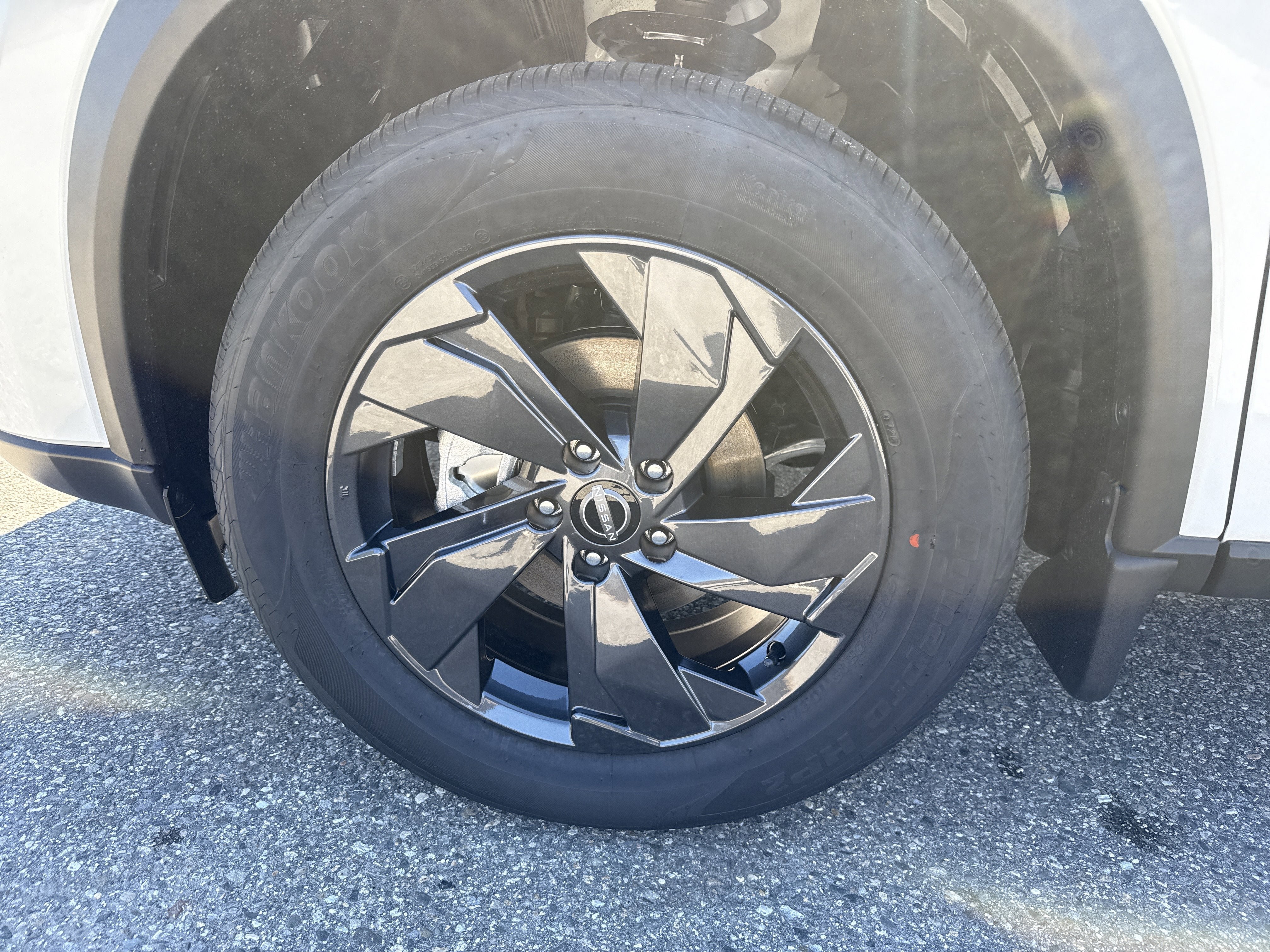 New 2026 Nissan Rogue SV AWD/4WD image 11