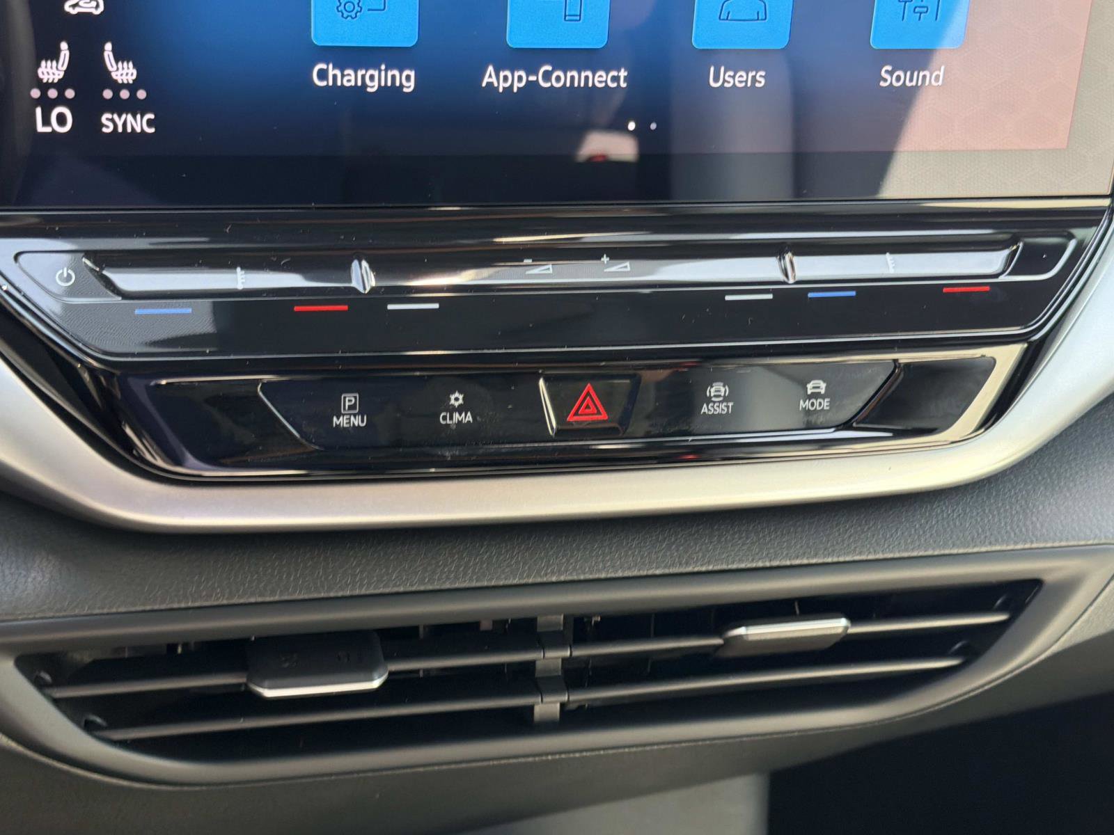 Certified 2022 Volkswagen ID.4 Pro S RWD image 23