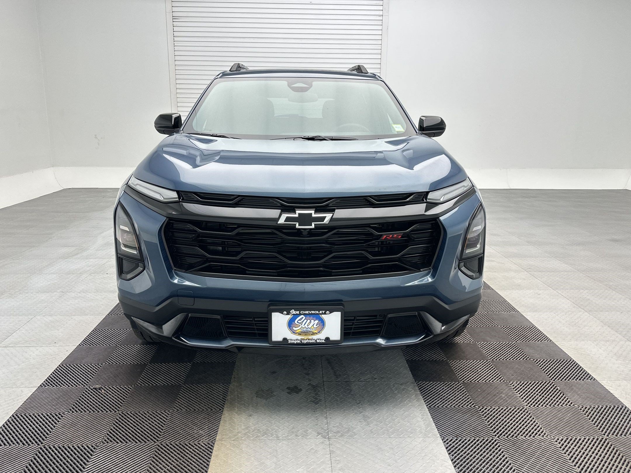 New 2027 Chevrolet Equinox RS w/ LPO, Floor Liner Package AWD/4WD image 6