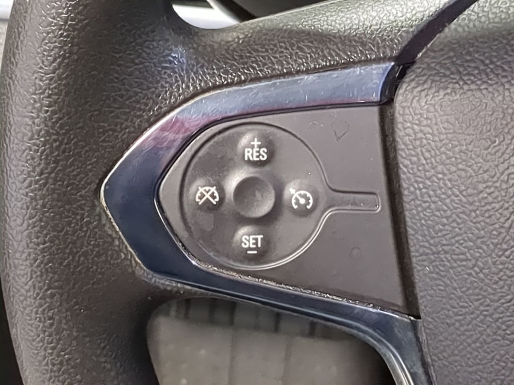 Used 2019 Chevrolet Traverse LS FWD image 27