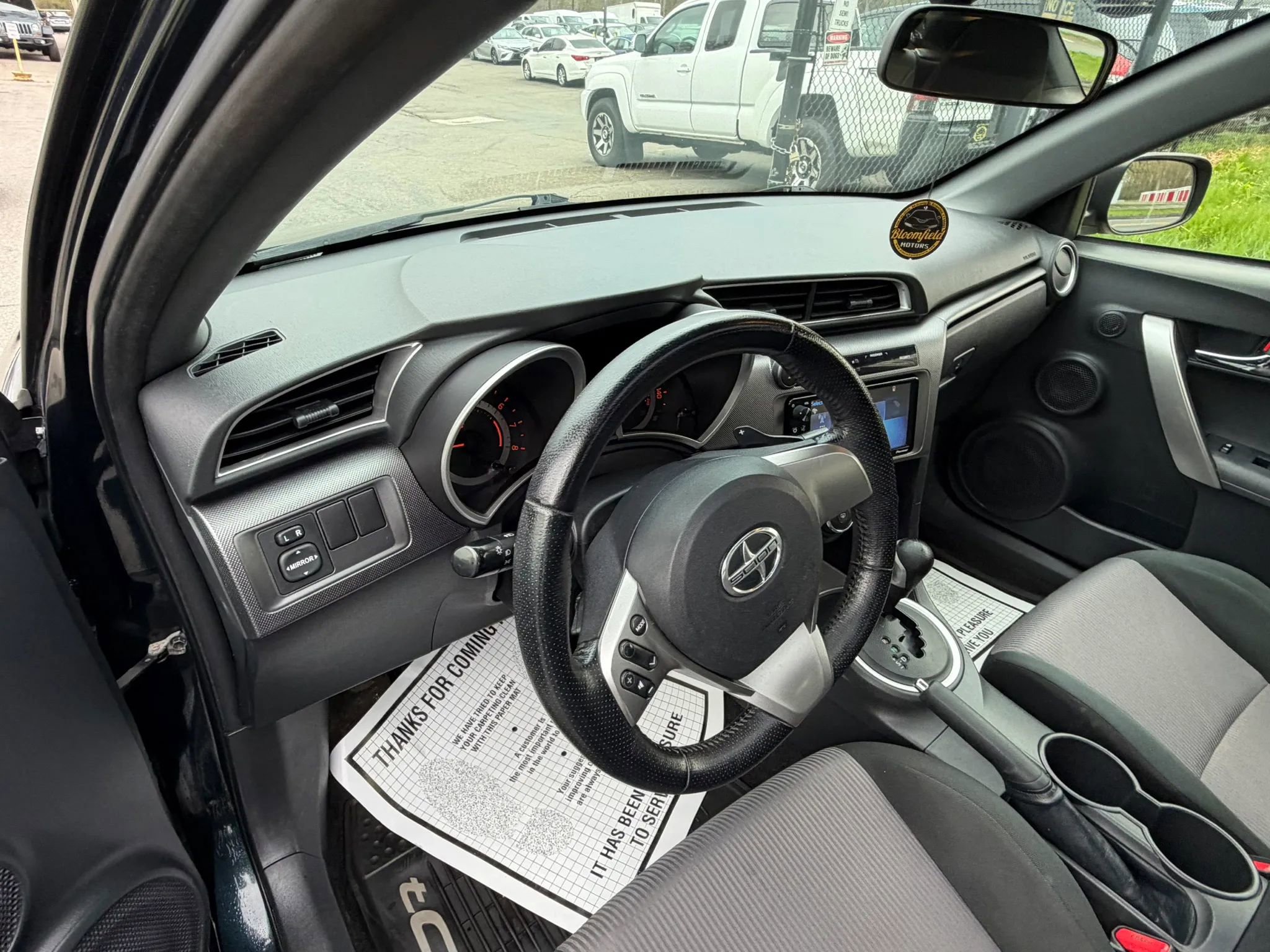 Used 2016 Scion tC FWD image 9