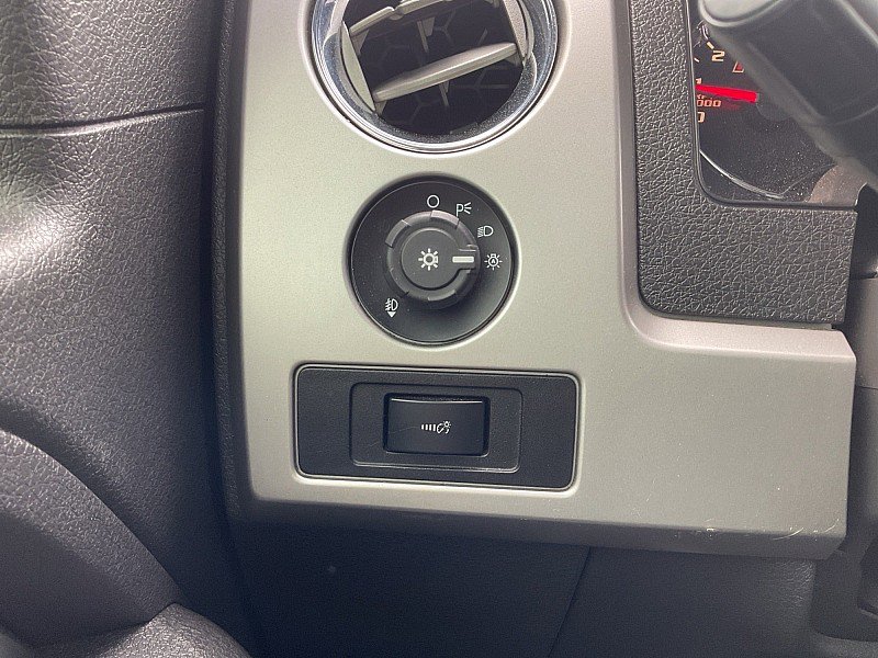 Used 2013 Ford F150 FX4 w/ Luxury Equipment Group AWD/4WD image 17