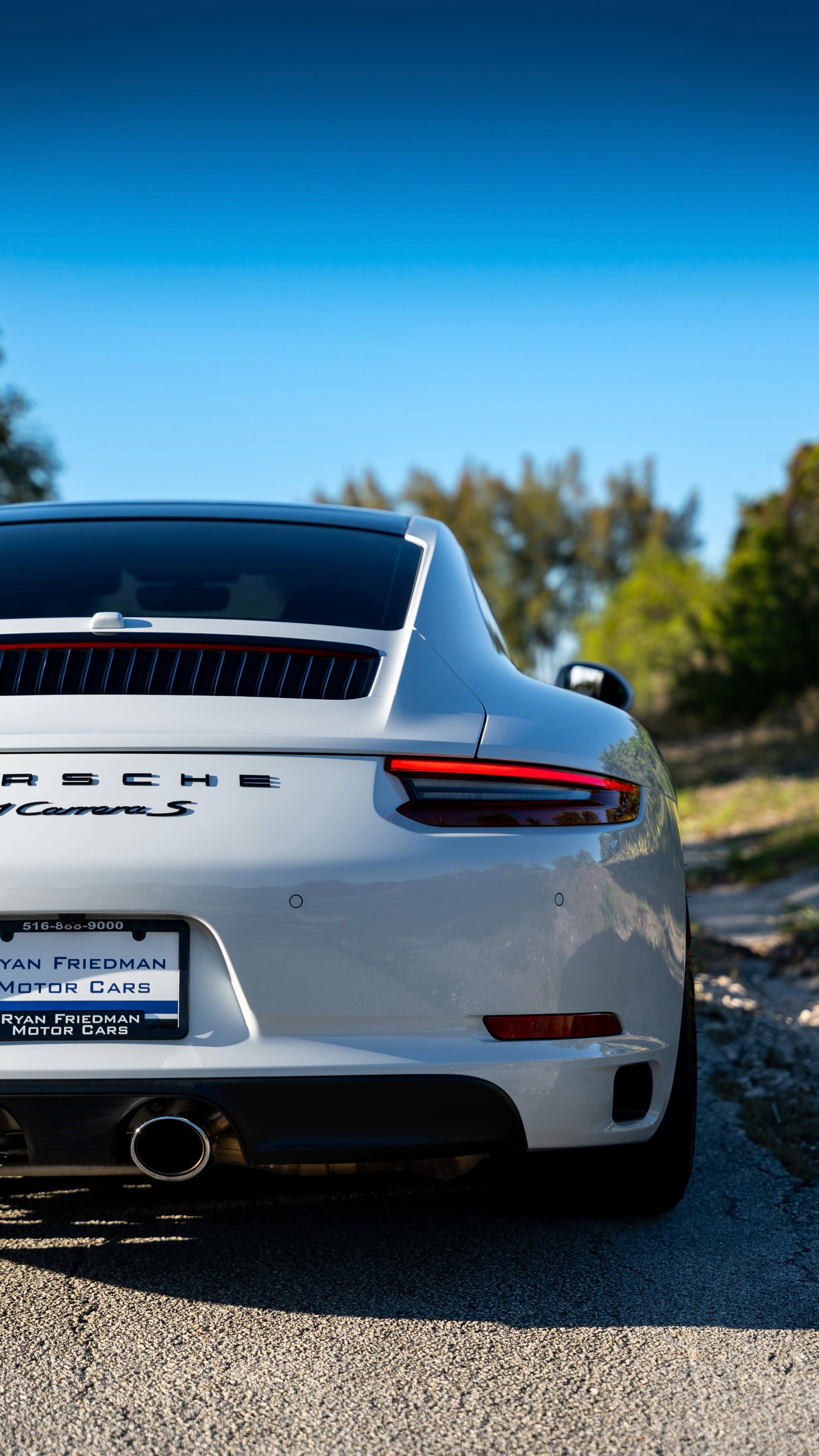 Used 2017 Porsche 911 Carrera S RWD image 9