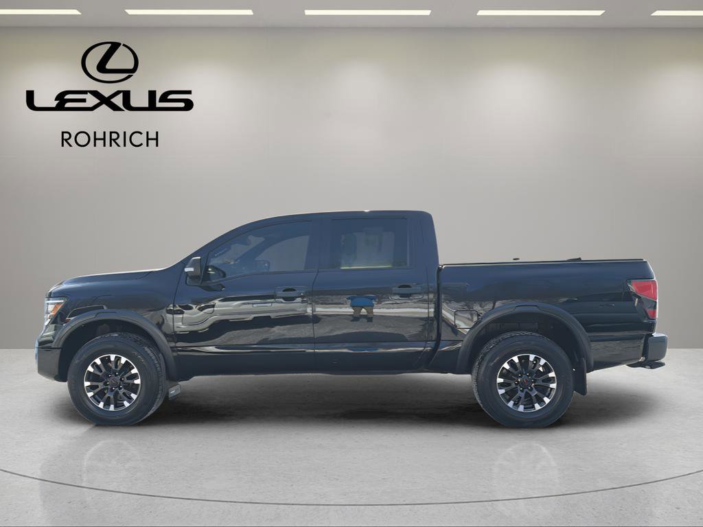 Used 2021 Nissan Titan PRO-4X w/ Pro-4x Convenience Package image 9