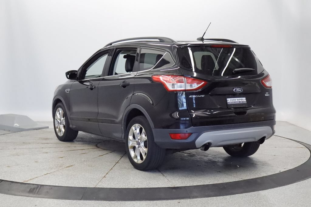 Used 2016 Ford Escape SE w/ SE Leather Comfort Package AWD/4WD image 3