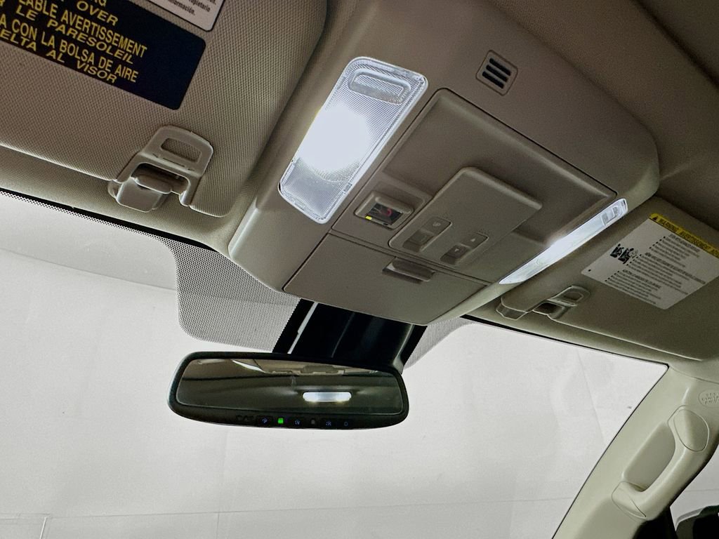 Used 2021 Toyota Tundra Platinum AWD/4WD image 34