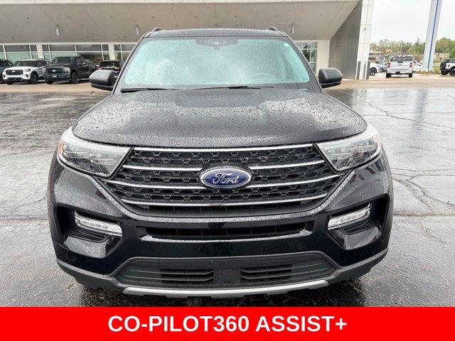 Used 2023 Ford Explorer XLT w/ Equipment Group 202A AWD/4WD image 12