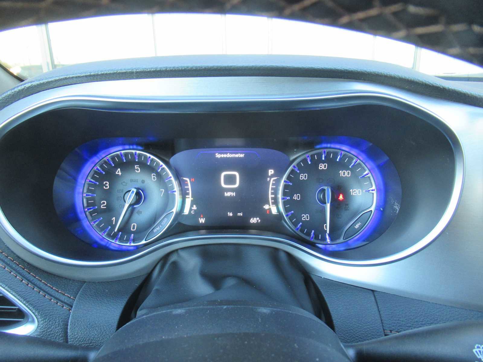 New 2026 Chrysler Pacifica Pinnacle image 32