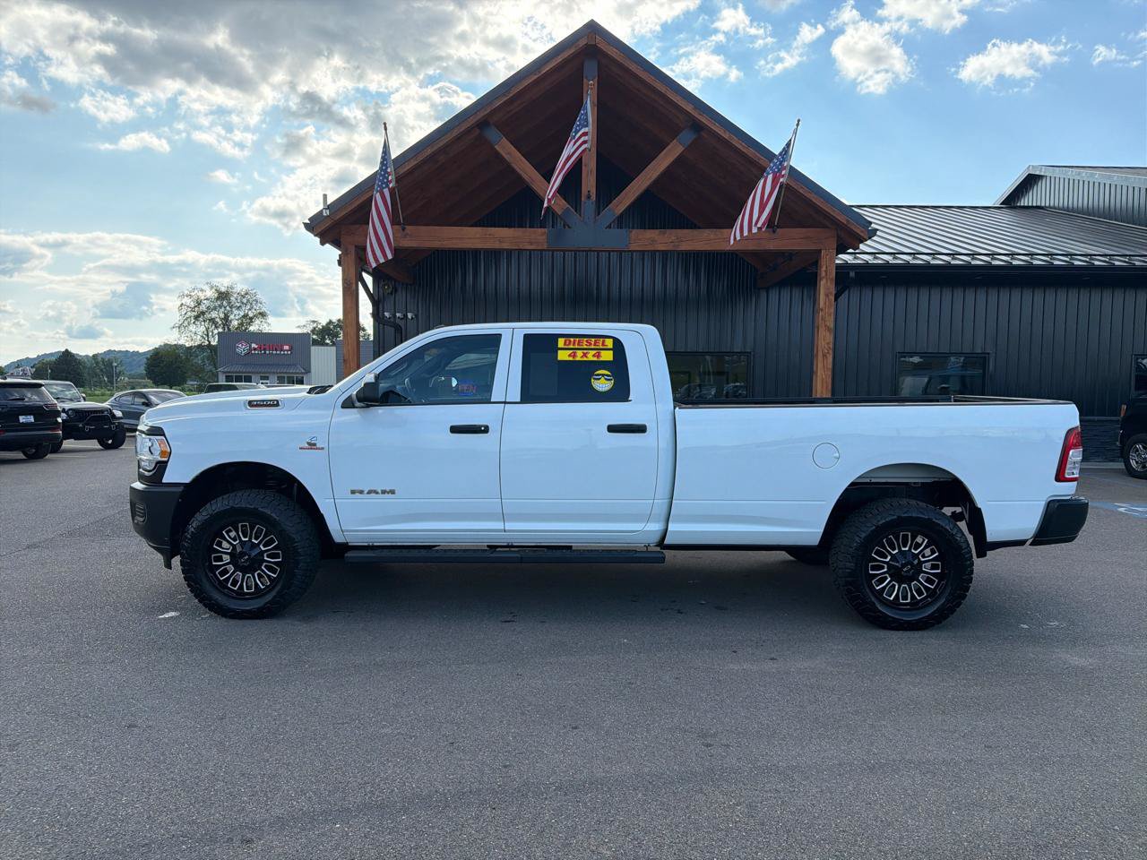 Used 2022 RAM 3500 Tradesman AWD/4WD image 23