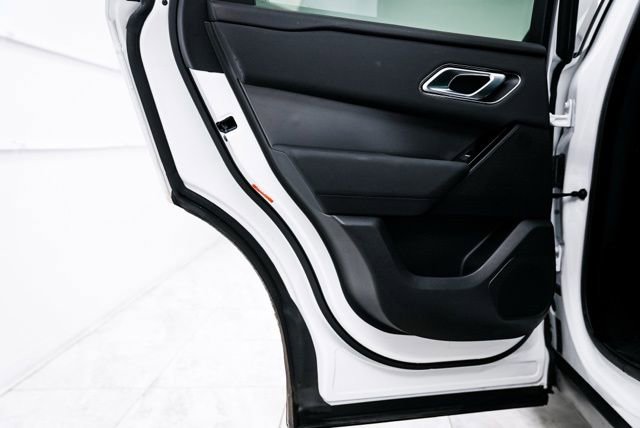 Used 2025 Land Rover Range Rover Velar Dynamic SE image 24