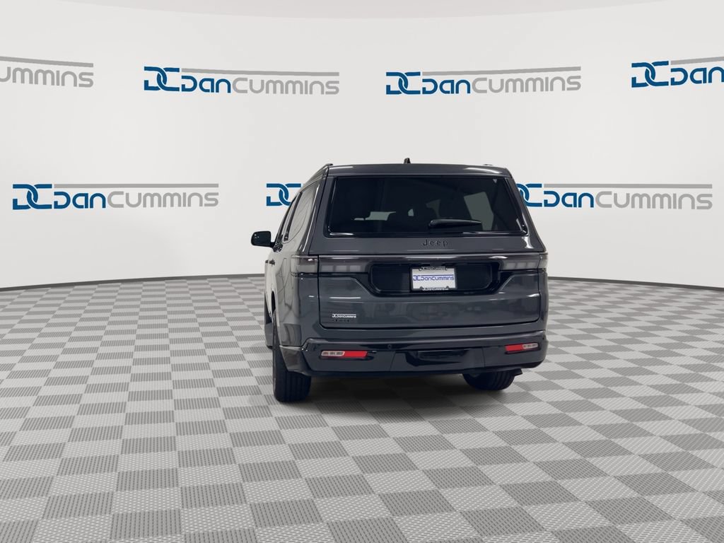 Used 2026 Jeep Grand Wagoneer Limited AWD/4WD image 7