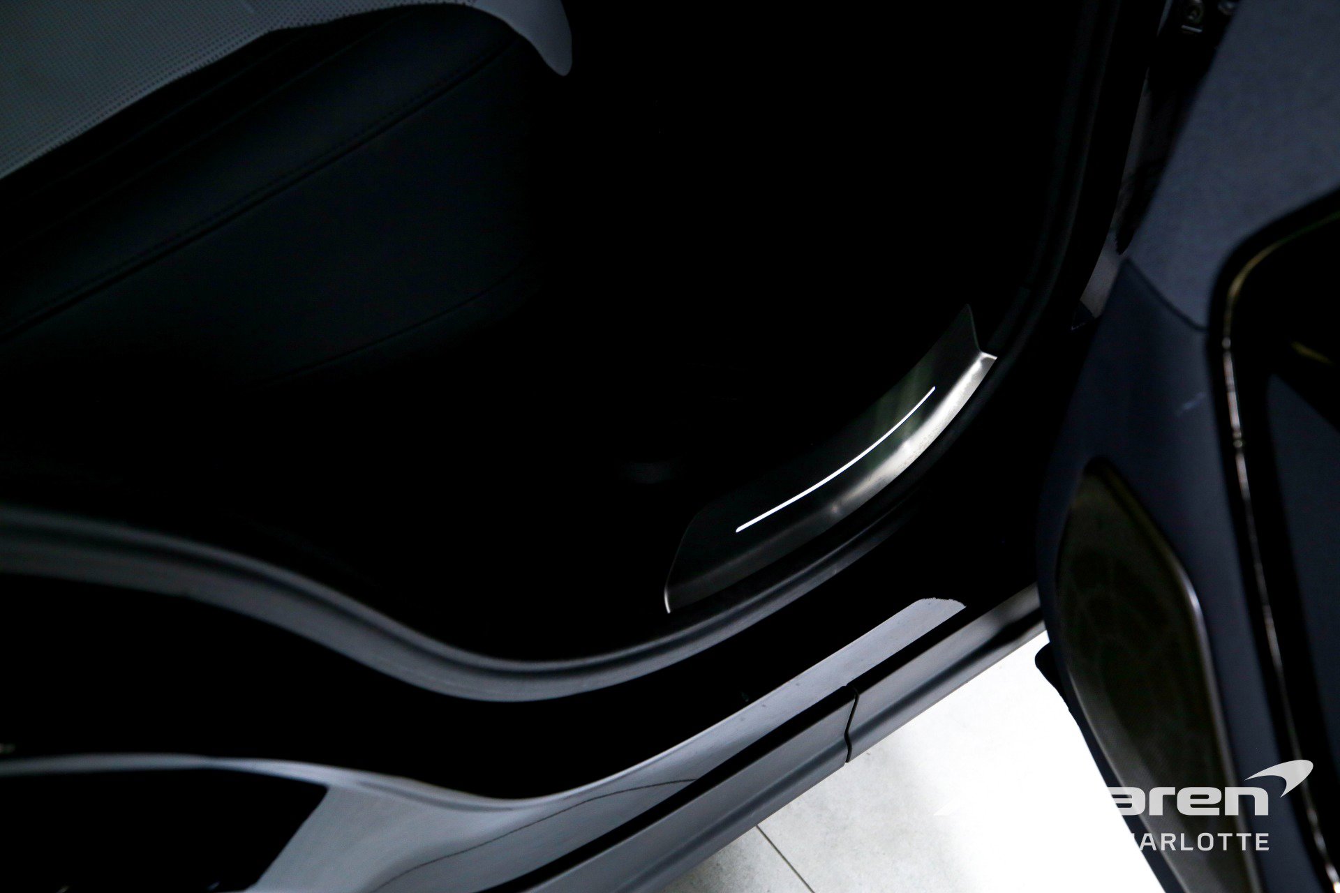 Used 2025 Land Rover Range Rover Sport SV Edition Two image 24