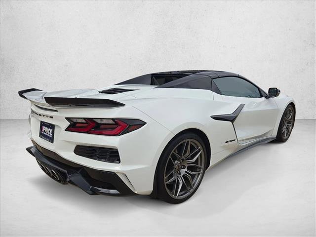 Used 2024 Chevrolet Corvette Z06 RWD image 5