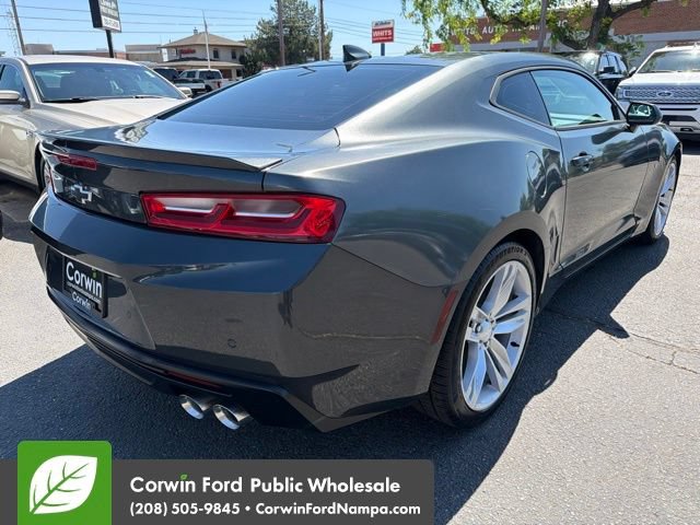 Used 2017 Chevrolet Camaro LT RWD image 5
