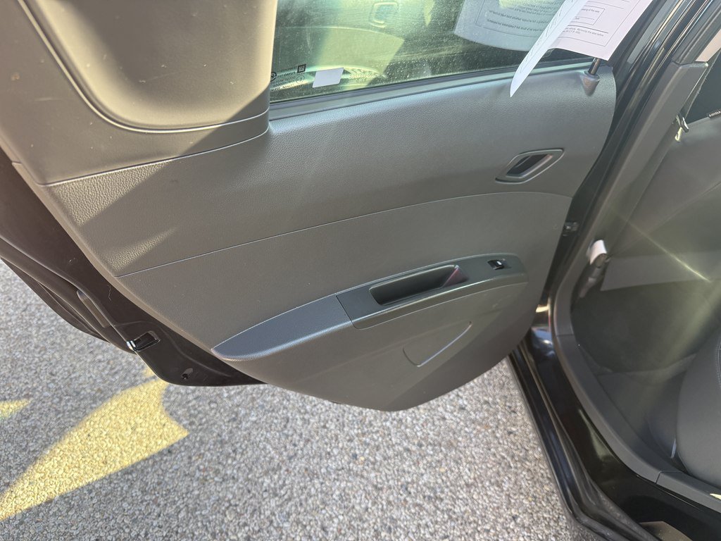 Used 2015 Chevrolet Spark LT FWD image 18