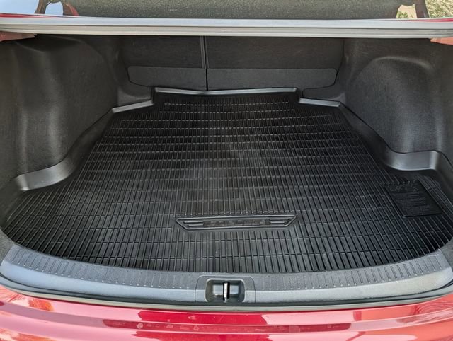 Used 2024 Toyota Corolla LE FWD image 28