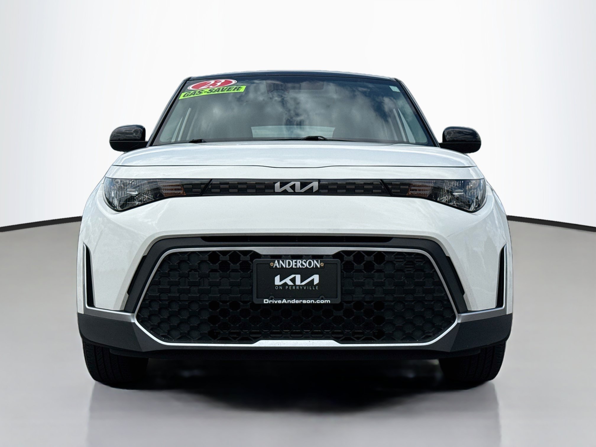 Used 2023 Kia Soul S FWD image 2