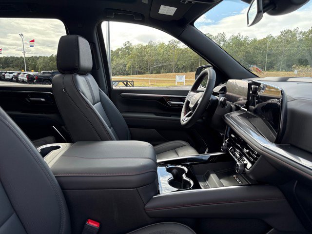New 2026 Chevrolet Suburban RST image 11