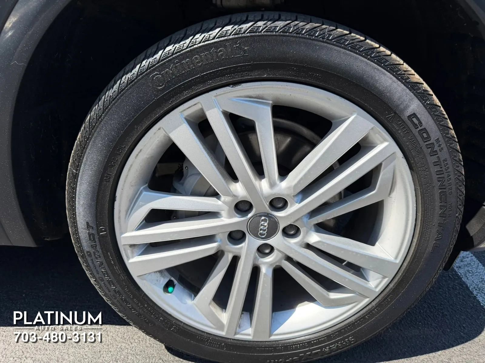 Used 2018 Audi Q5 2.0T Premium Plus w/ Premium Plus Package AWD/4WD image 23