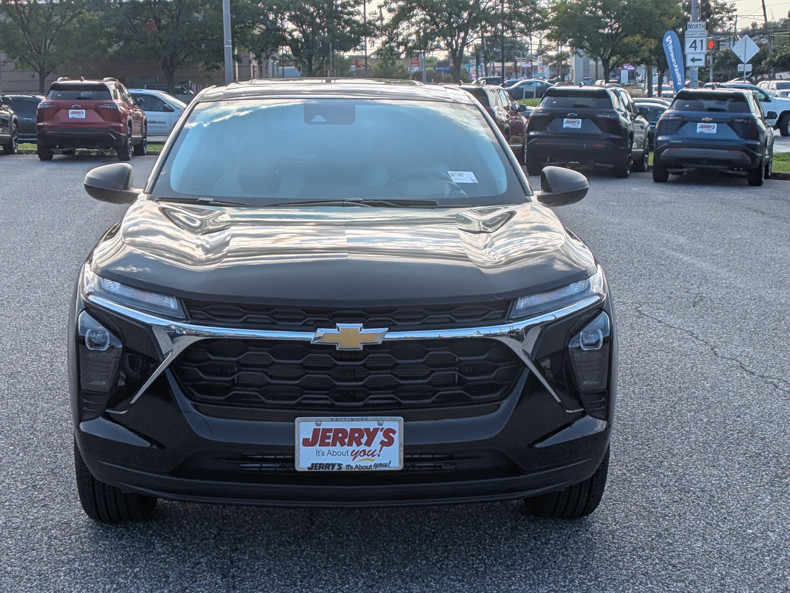 New 2026 Chevrolet Trax LS FWD image 2