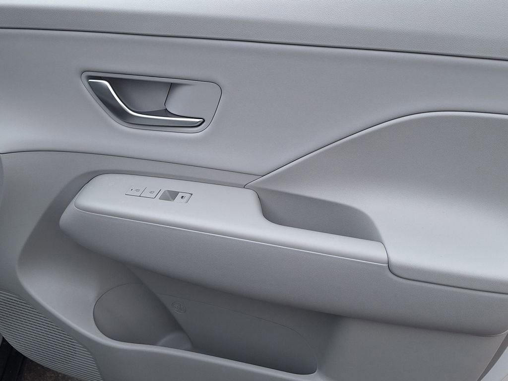 New 2026 Hyundai Kona SEL Premium image 23