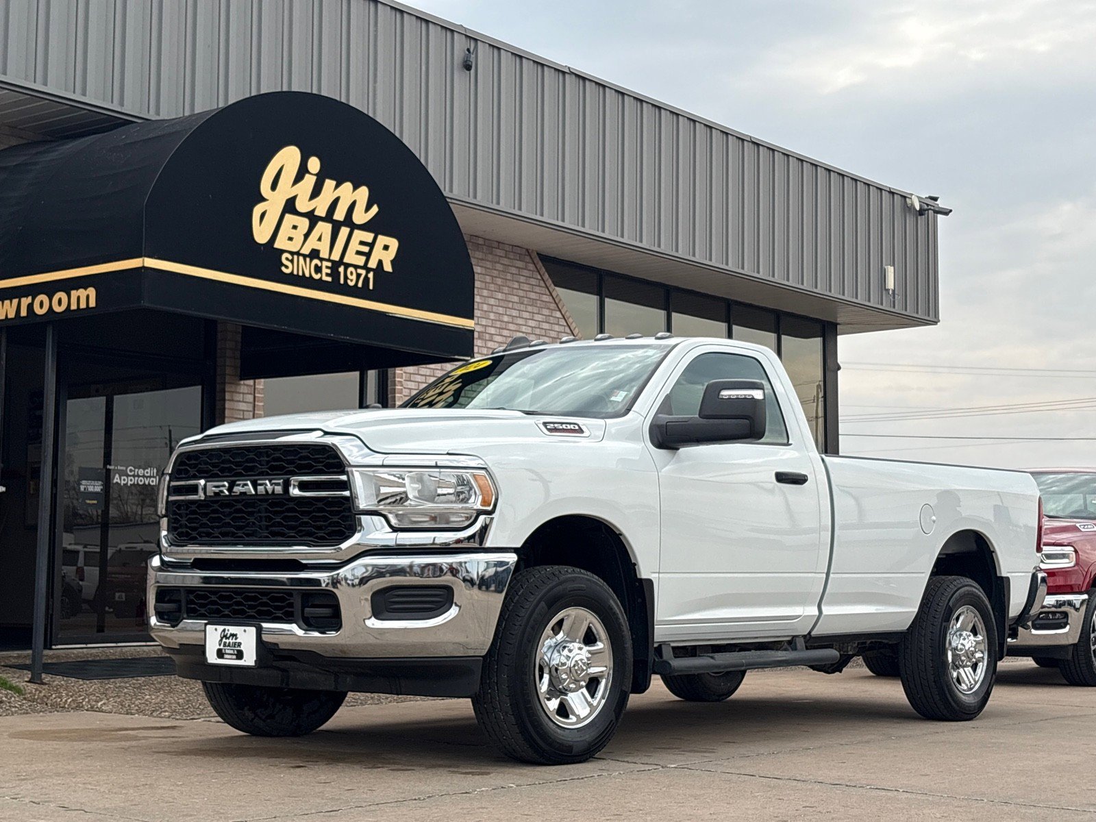 Used 2024 RAM 2500 Tradesman w/ Chrome Appearance Group image 1