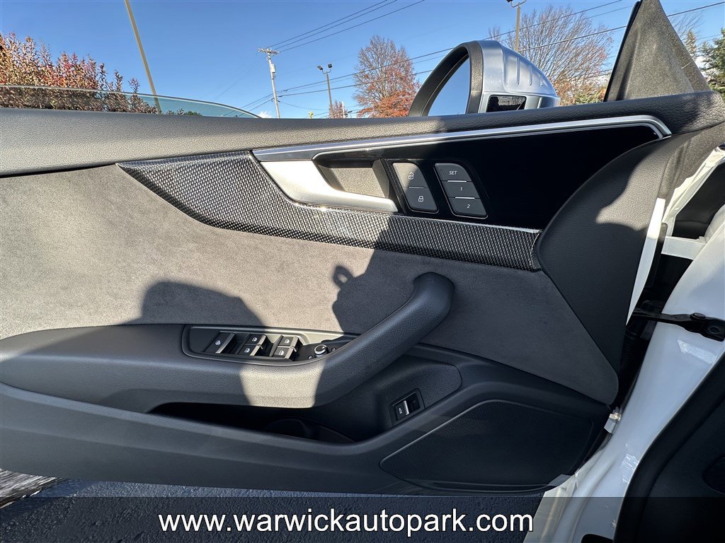 Used 2024 Audi S5 Premium w/ Convenience Package image 12