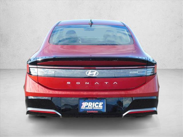 Used 2025 Hyundai Sonata SEL FWD image 12
