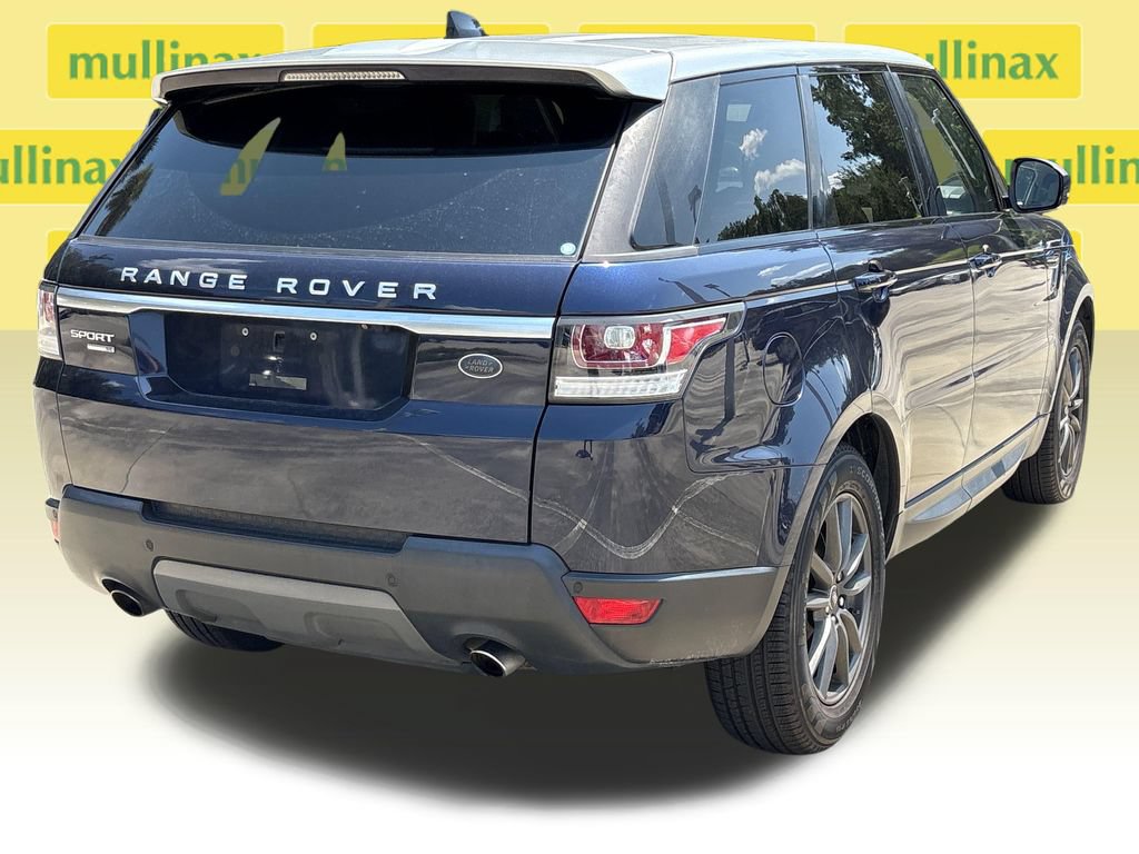 Used 2017 Land Rover Range Rover Sport SE AWD/4WD image 4