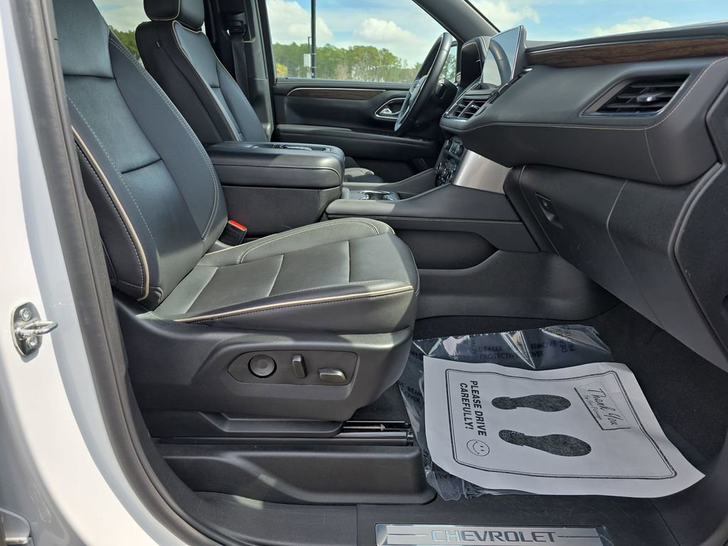 Used 2024 Chevrolet Tahoe Premier image 13
