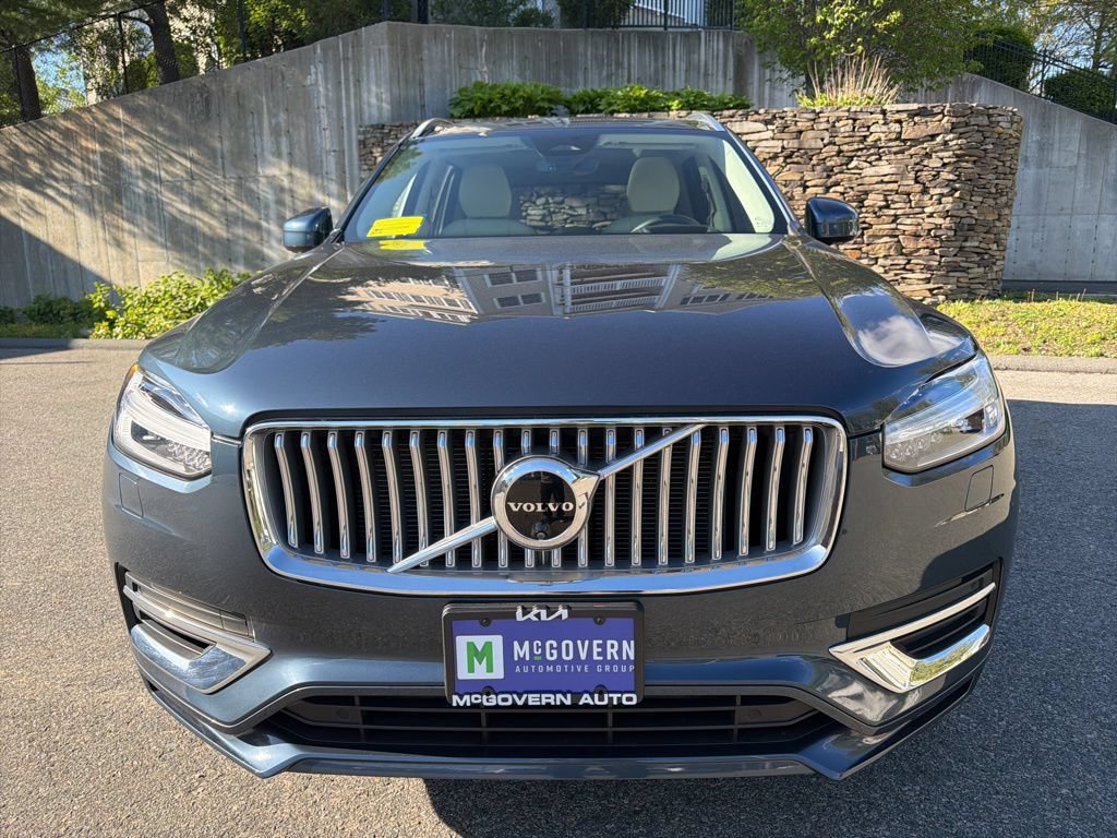 Used 2024 Volvo XC90 T8 Ultimate w/ Lounge Package AWD/4WD image 9