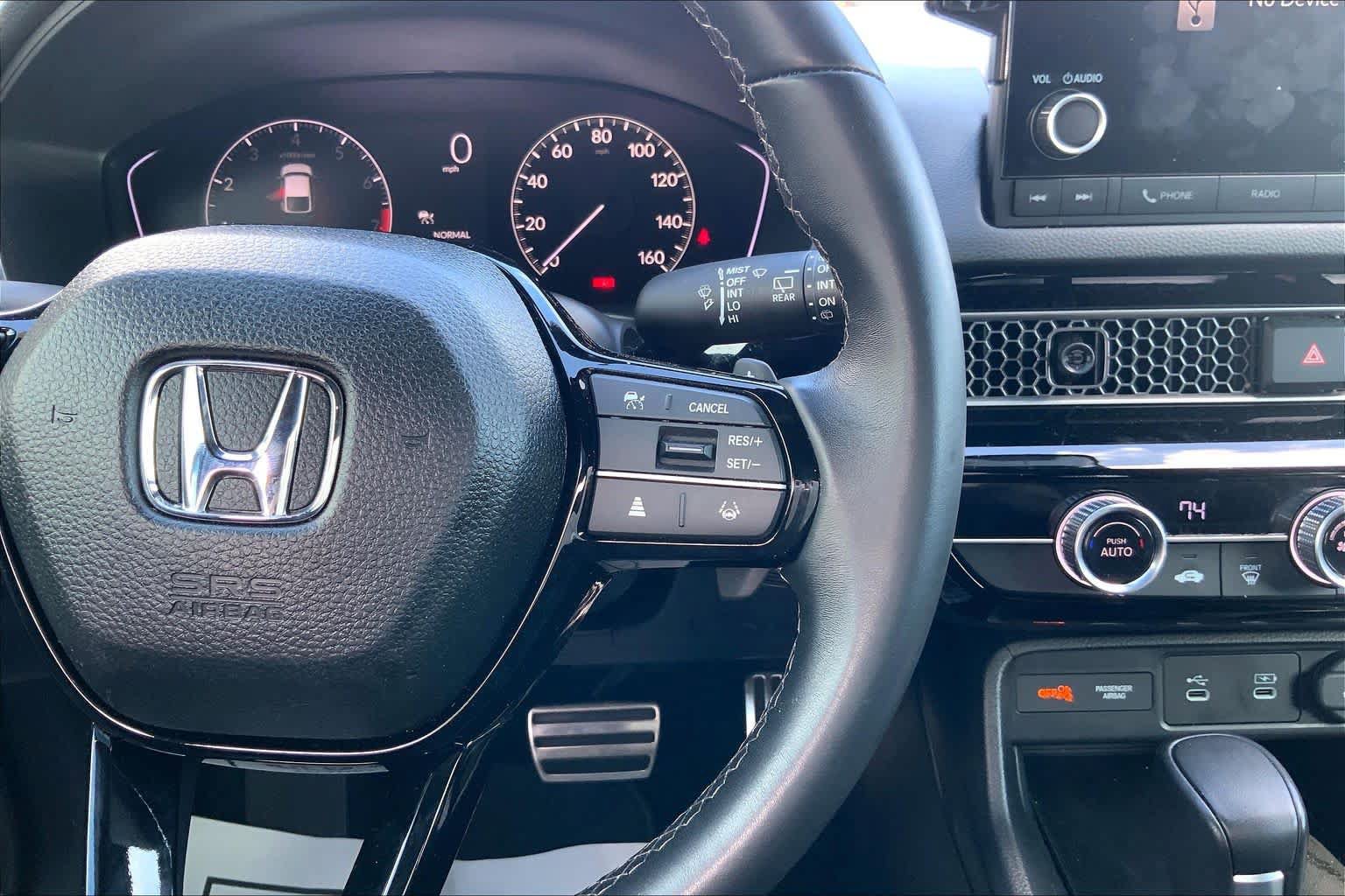 Used 2025 Honda Civic Sport image 25