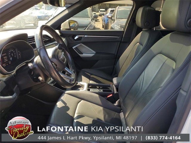 Used 2021 Audi Q3 2.0T Premium image 10