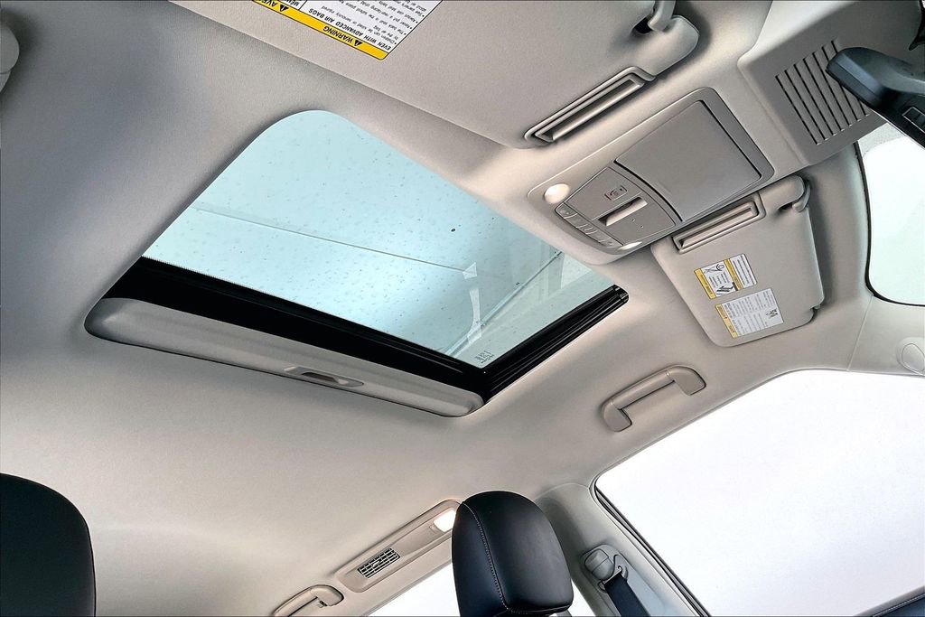 Used 2024 INFINITI QX80 Luxe image 21