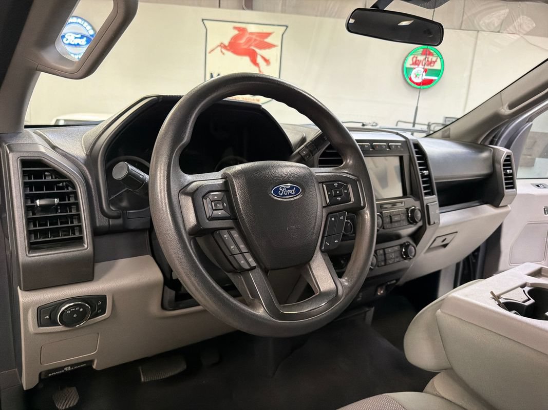 Used 2022 Ford F350 XL w/ STX Appearance Package AWD/4WD image 26