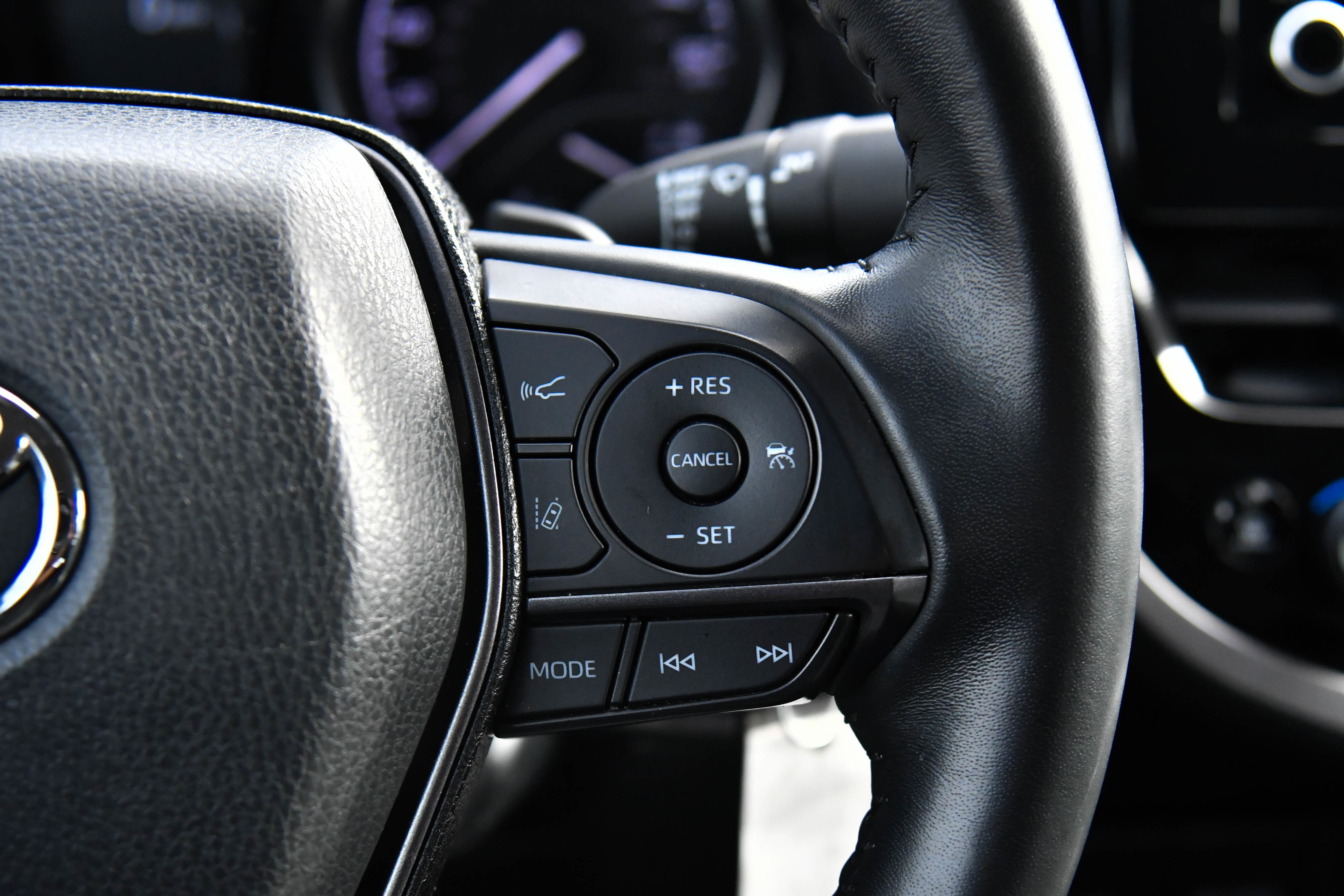 Used 2024 Toyota Camry SE image 28